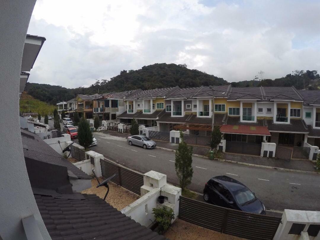 Alyaleesya Homestay Teres Brinchang Exteriér fotografie